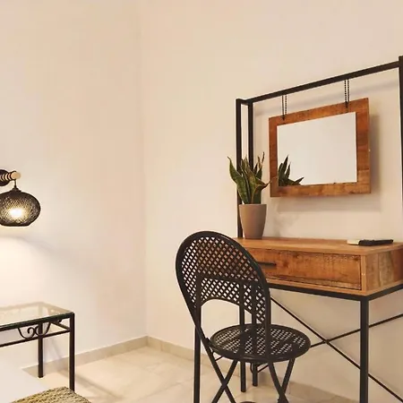 Alegria Apartment *